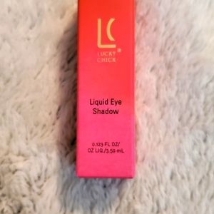 Lucky Chick Liquid Eye Shadow Color Rose Quartz